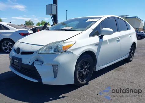 2013 Toyota Prius Two z USA, uszkodzony, nr VIN JTDKN3DU2D5543321